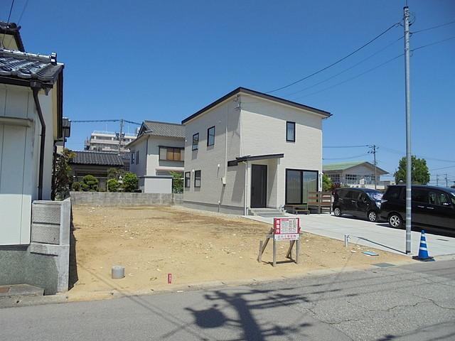 富山県富山市太郎丸本町３ 1390万円