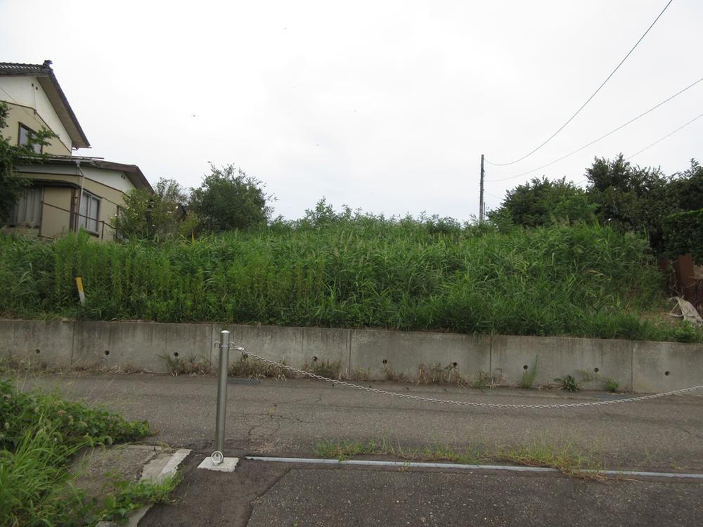 新潟県上越市西本町３ 200万円