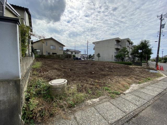 石川県金沢市円光寺１ 590万円