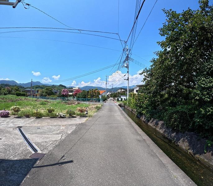 山梨県山梨市小原西 2951万円