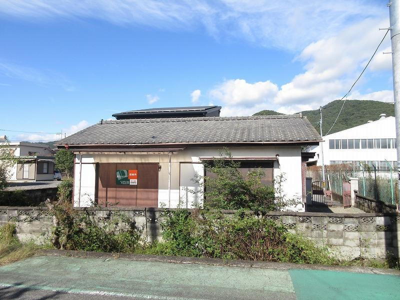 山梨県甲府市酒折１ 600万円