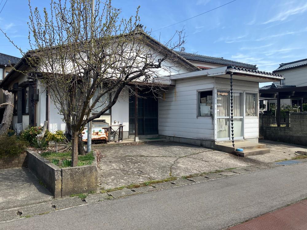 新潟県新潟市東区中野山２ 1900万円