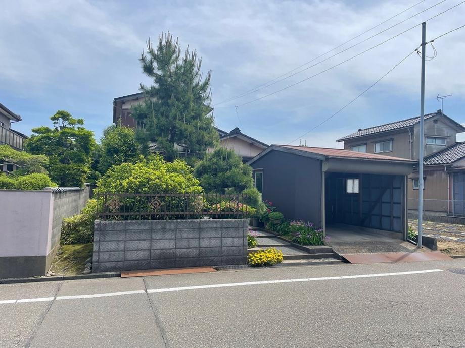 石川県金沢市諸江町下丁 2800万円