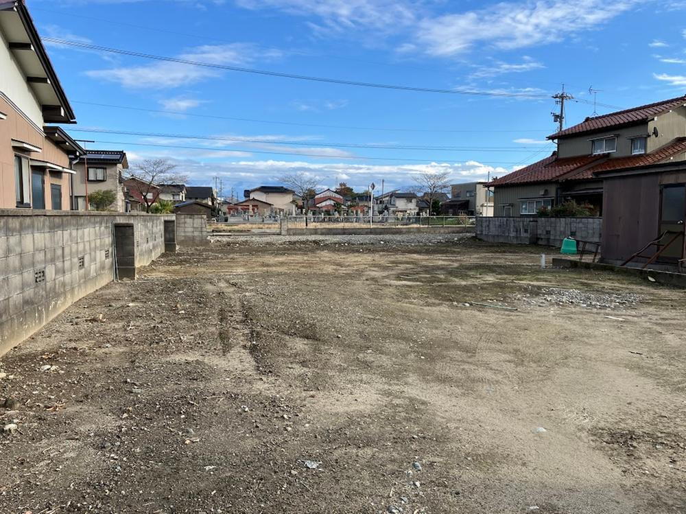 富山県富山市布目 577万円