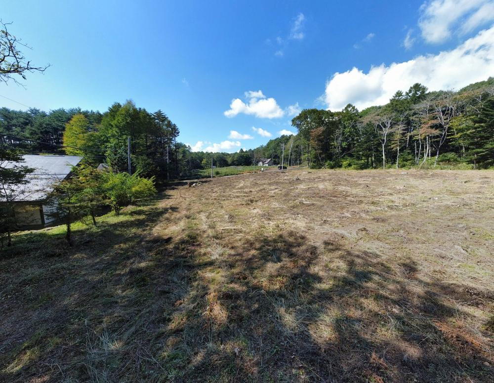 山梨県北杜市大泉町谷戸 1600万円