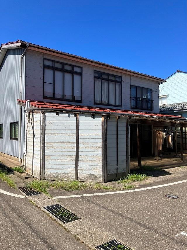 新潟県上越市柿崎区柿崎 557万円