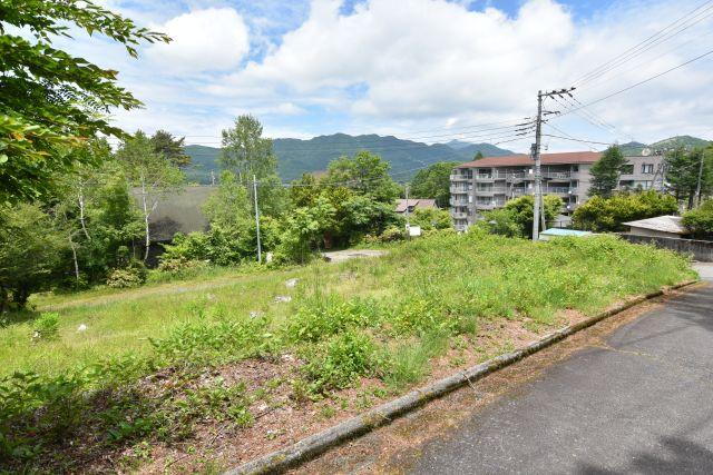 山梨県南都留郡山中湖村平野 380万円