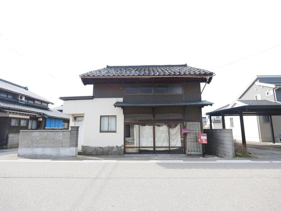 富山県高岡市能町 850万円