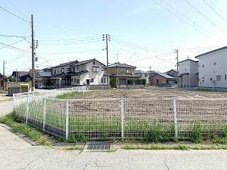 新潟県新発田市住吉町４ 914万円