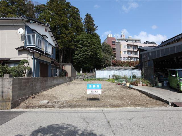 石川県金沢市三口新町１ 1600万円
