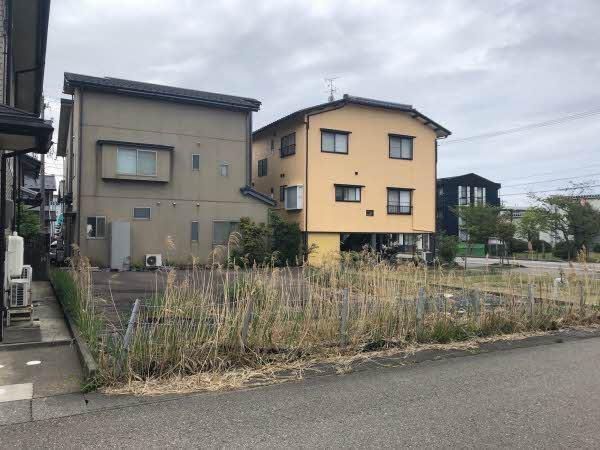 石川県金沢市松村７ 2100万円