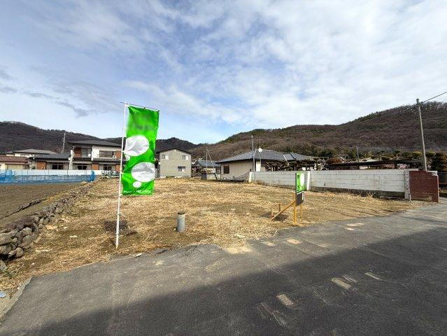 山梨県甲府市湯村３ 1060万円