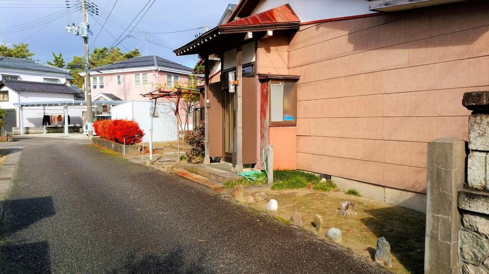 新潟県新潟市江南区亀田水道町２ 1260万円