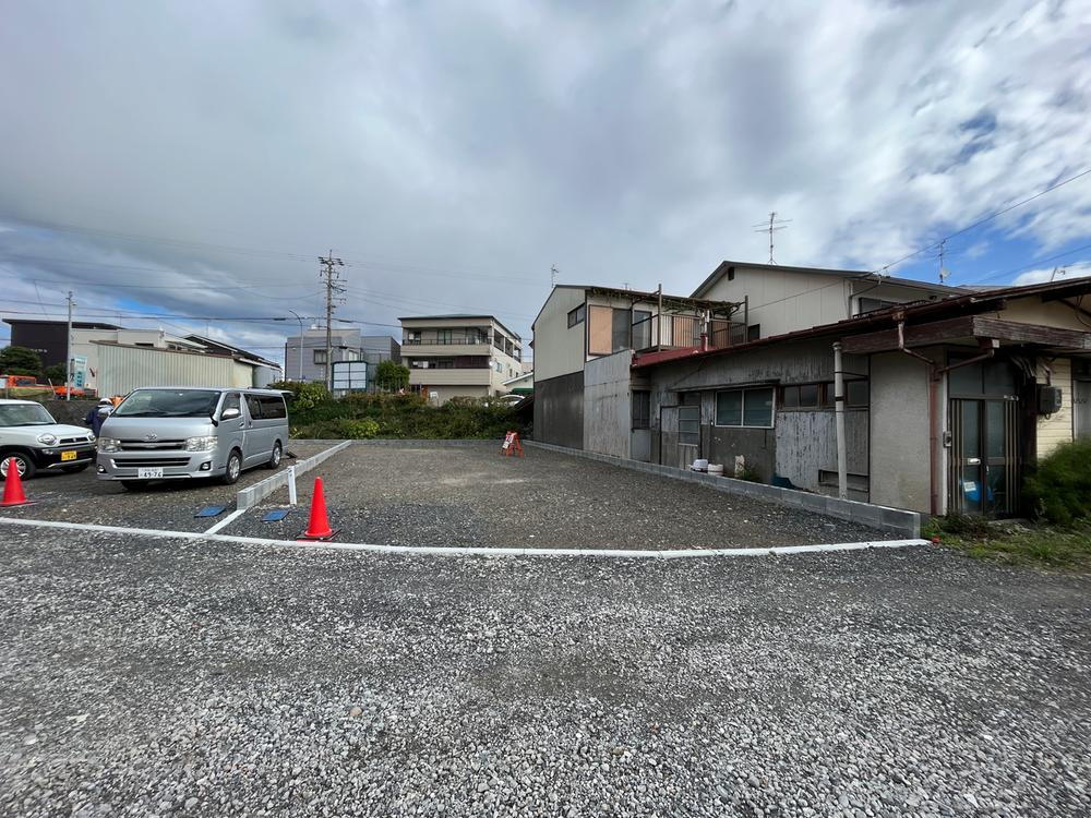 静岡県静岡市駿河区向敷地５ 1700万円