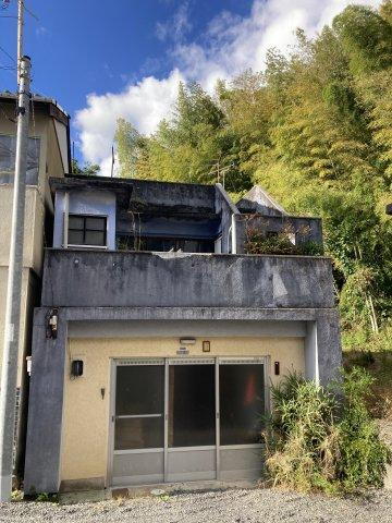 静岡県静岡市葵区沓谷２ 450万円