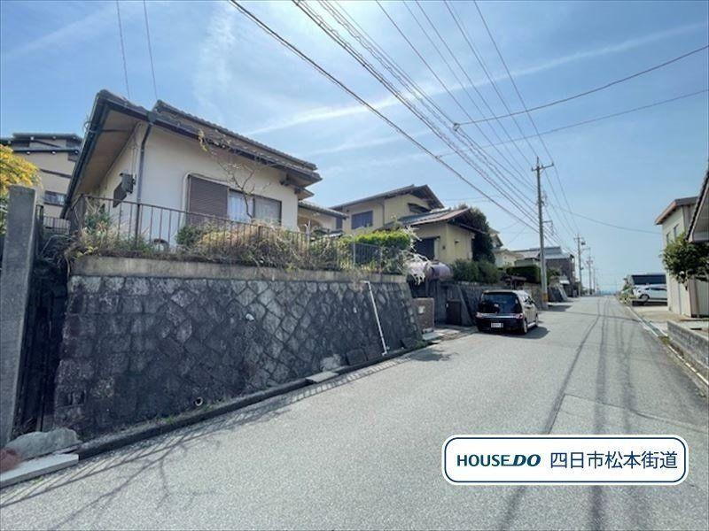三重県員弁郡東員町笹尾東３ 1080万円
