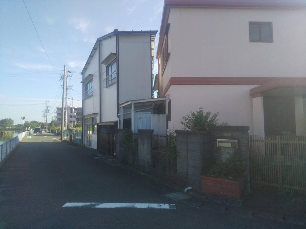 愛知県稲沢市中之庄町高上 1260万円