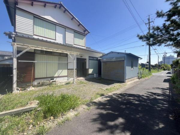 愛知県知多郡武豊町大字冨貴字林平井 780万円