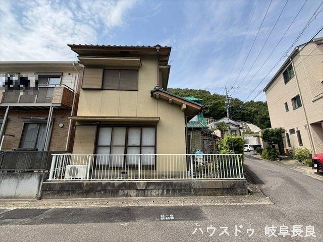 岐阜県岐阜市花月町２ 900万円