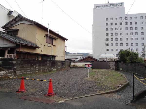 三重県伊勢市吹上２ 804万円