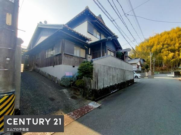 三重県桑名市高塚町６ 2100万円