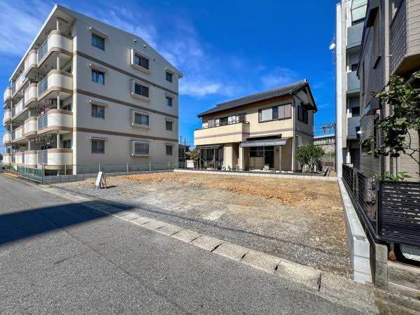 愛知県安城市三河安城本町１ 4000万円