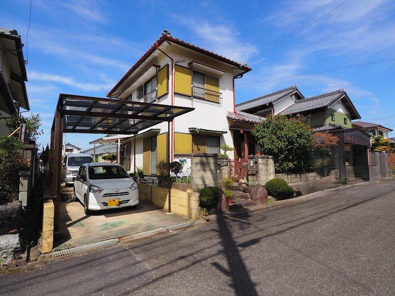 三重県員弁郡東員町笹尾西４ 1200万円