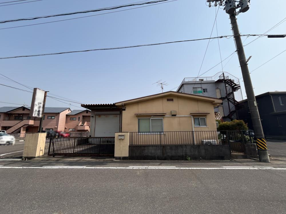 愛知県春日井市勝川新町３ 3100万円
