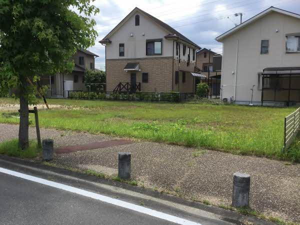 三重県松阪市萌木町 736万円