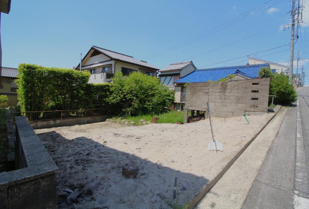 愛知県岡崎市梅園町字１ 1400万円