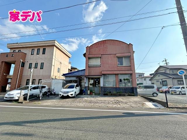 愛知県豊川市諏訪４ 2300万円
