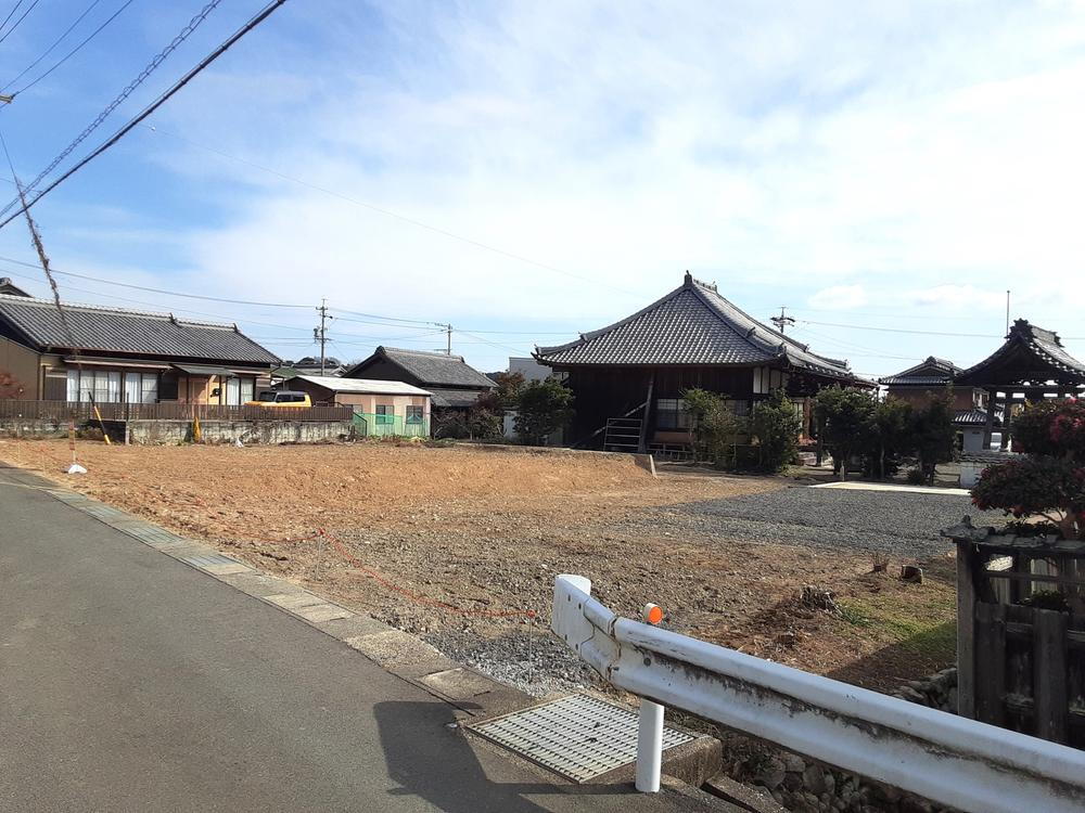 三重県亀山市中庄町 980万円