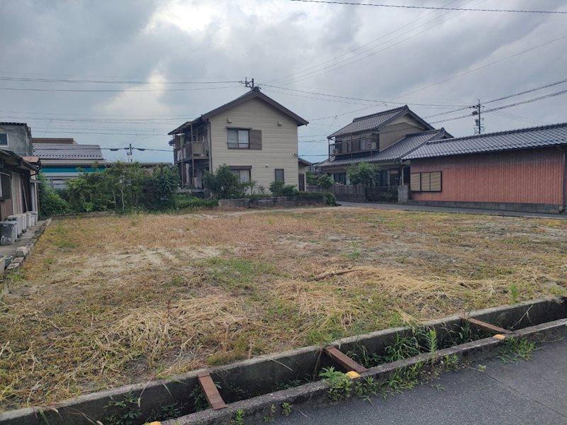 三重県三重郡菰野町大字菰野 1580万円