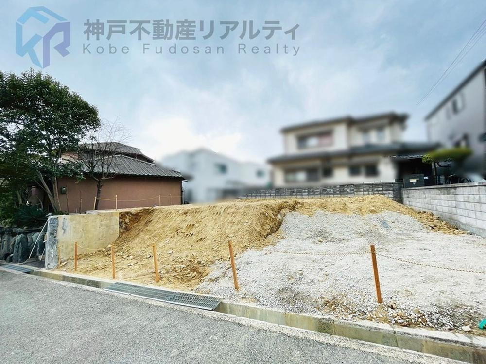 兵庫県神戸市垂水区本多聞６ 1898万円