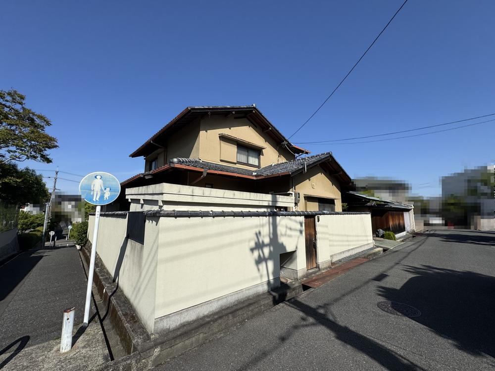 大阪府吹田市古江台１ 17800万円