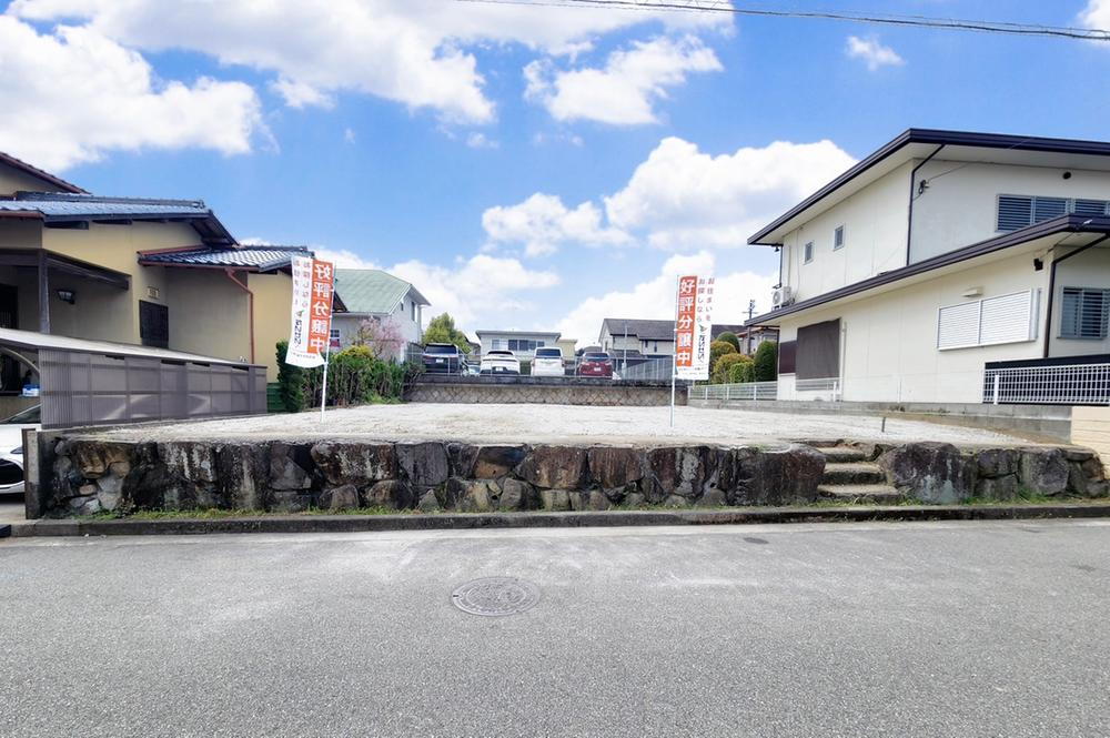 兵庫県川西市清和台西２ 1880万円