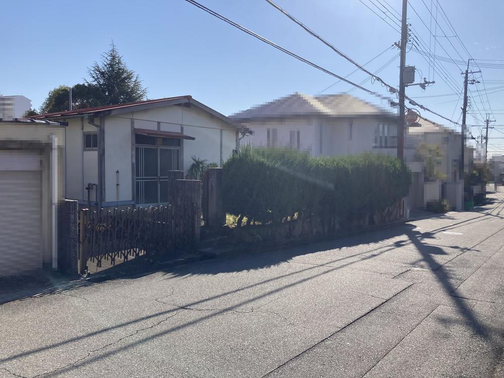 大阪府豊中市新千里南町２ 8180万円
