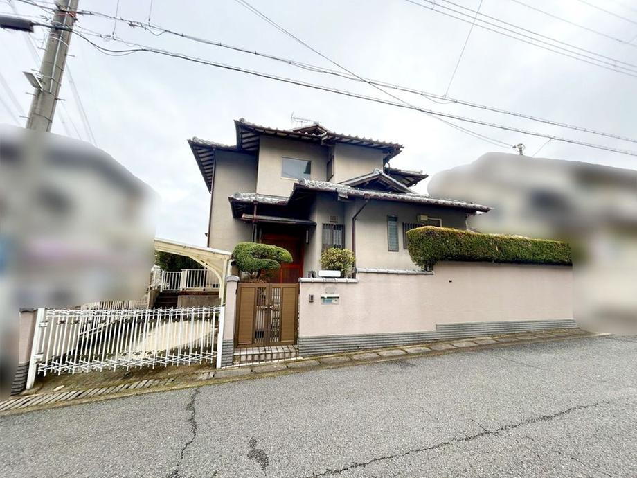 奈良県生駒市喜里が丘２ 1720万円