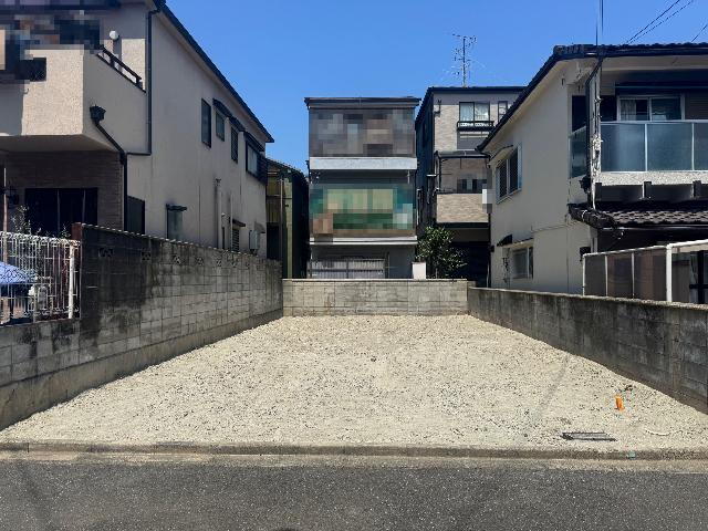 大阪府高槻市川西町１ 2835万円