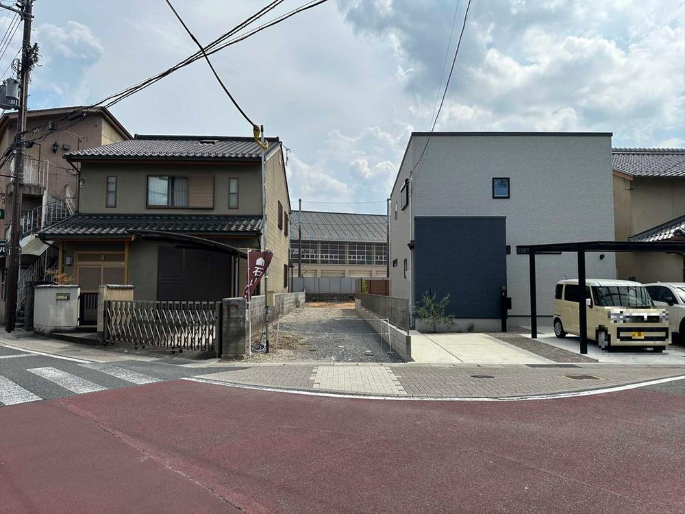 京都府亀岡市内丸町 2780万円