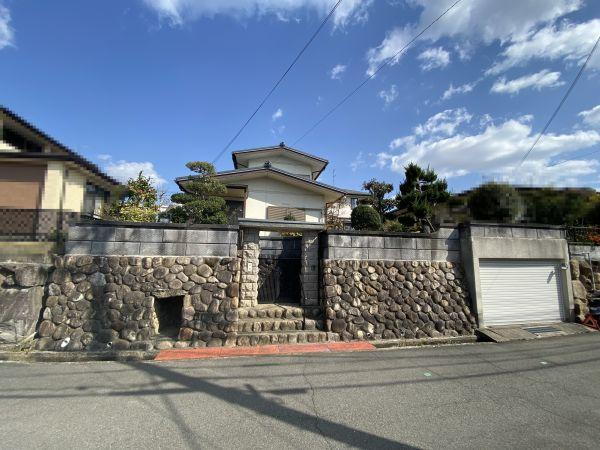 兵庫県三木市緑が丘町東１ 1180万円