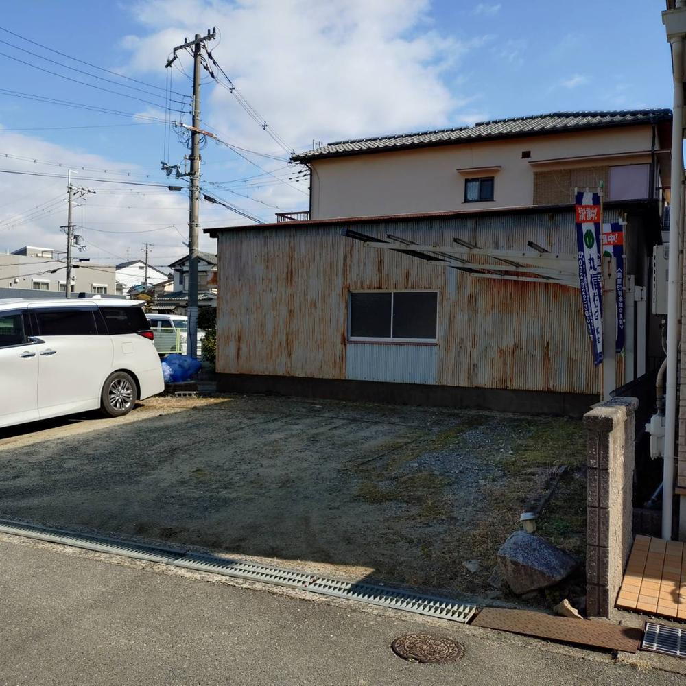 大阪府寝屋川市葛原１ 1074万円
