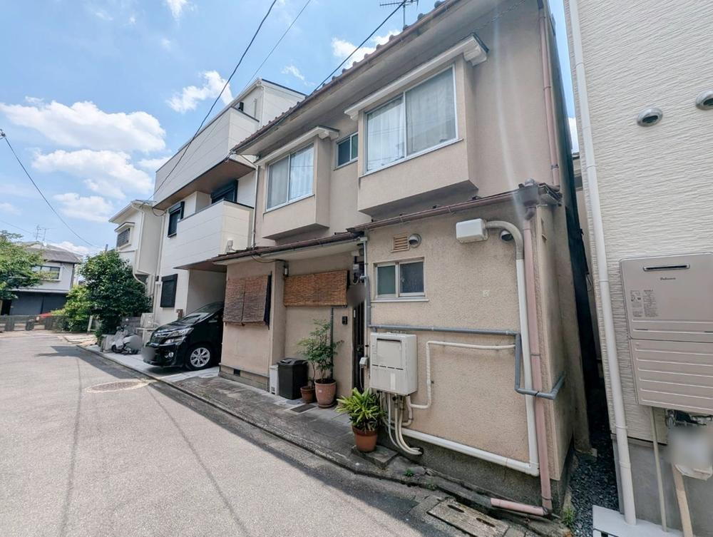 京都府京都市右京区西京極南方町 1699万円