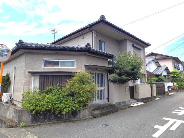 大阪府高槻市松が丘２ 3670万円
