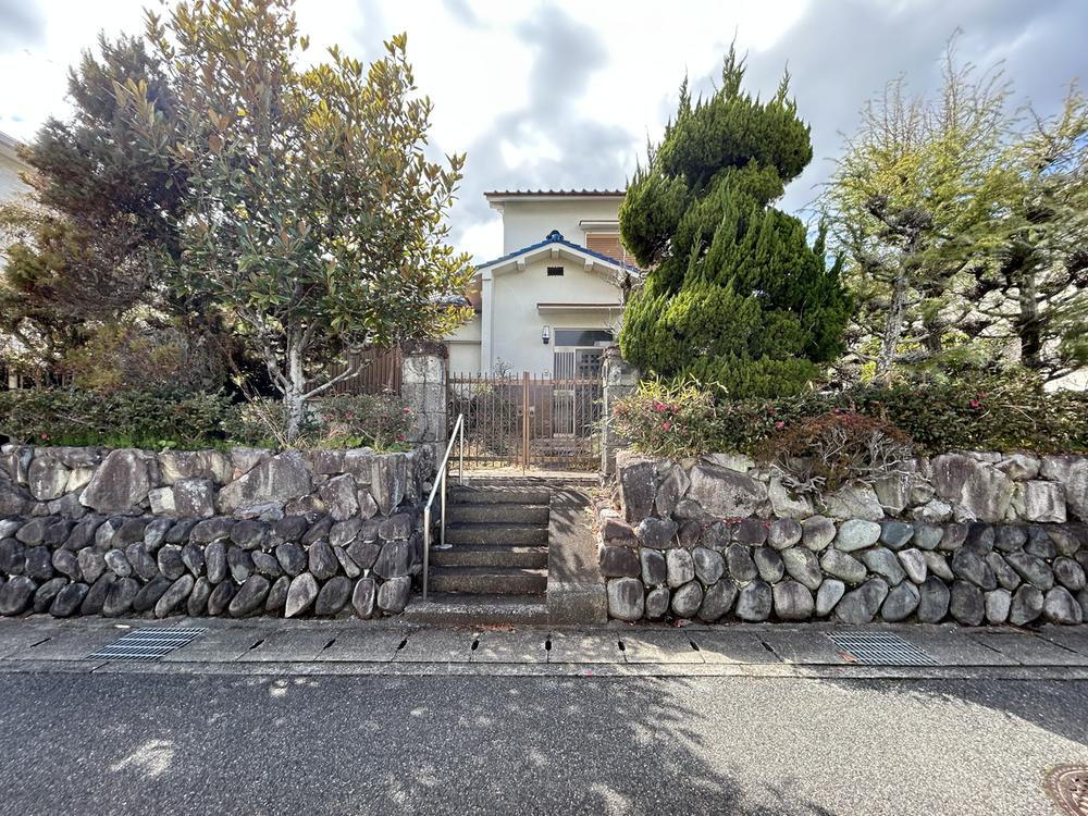 兵庫県姫路市書写台３ 1640万円
