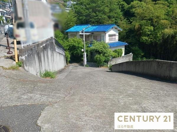 兵庫県宝塚市花屋敷荘園３ 980万円