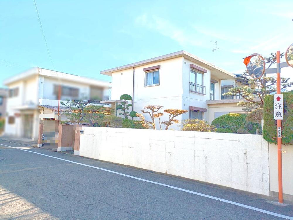 大阪府泉大津市楠町東 3090万円