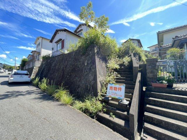 兵庫県三木市緑が丘町中１ 680万円