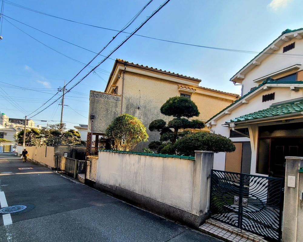 兵庫県川西市花屋敷１ 7470万円