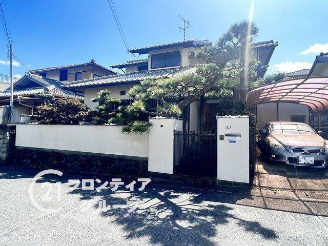 奈良県奈良市右京３ 2800万円